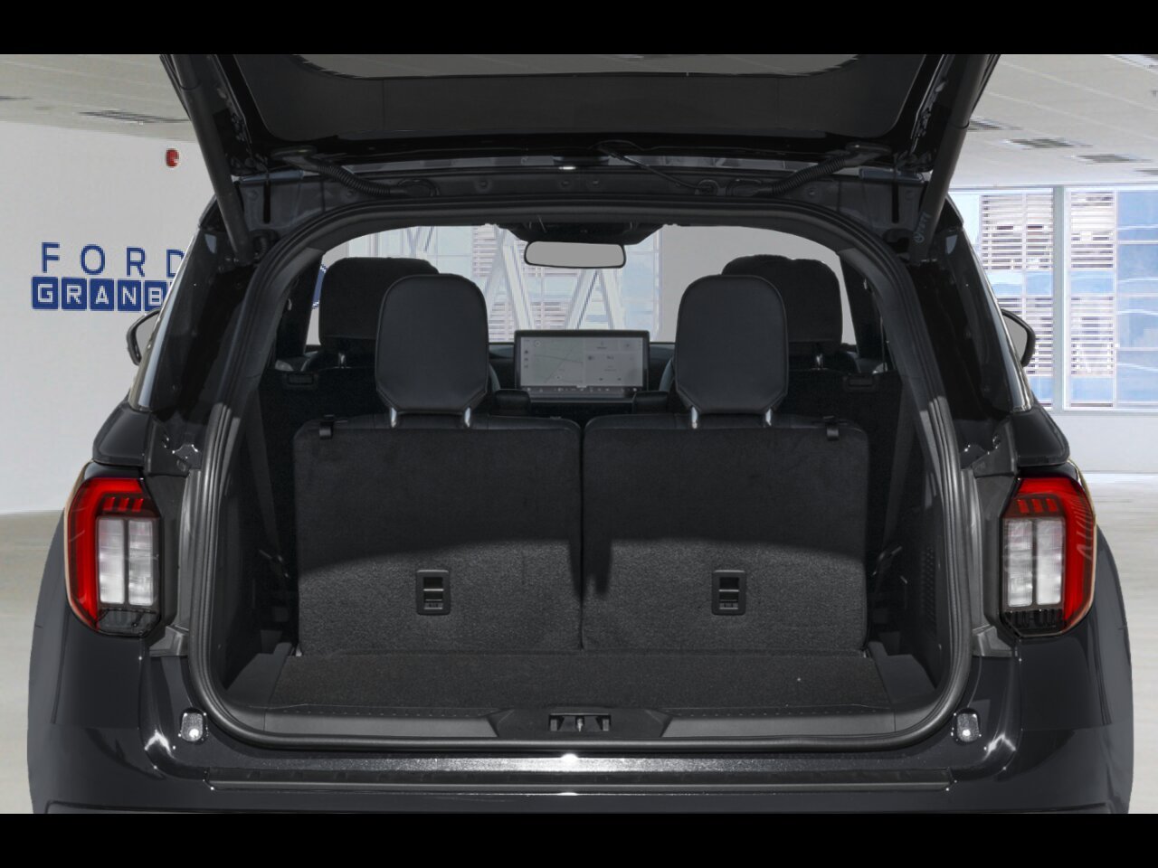 2026 Ford Explorer Agate Black Metallic Granby - photo #10