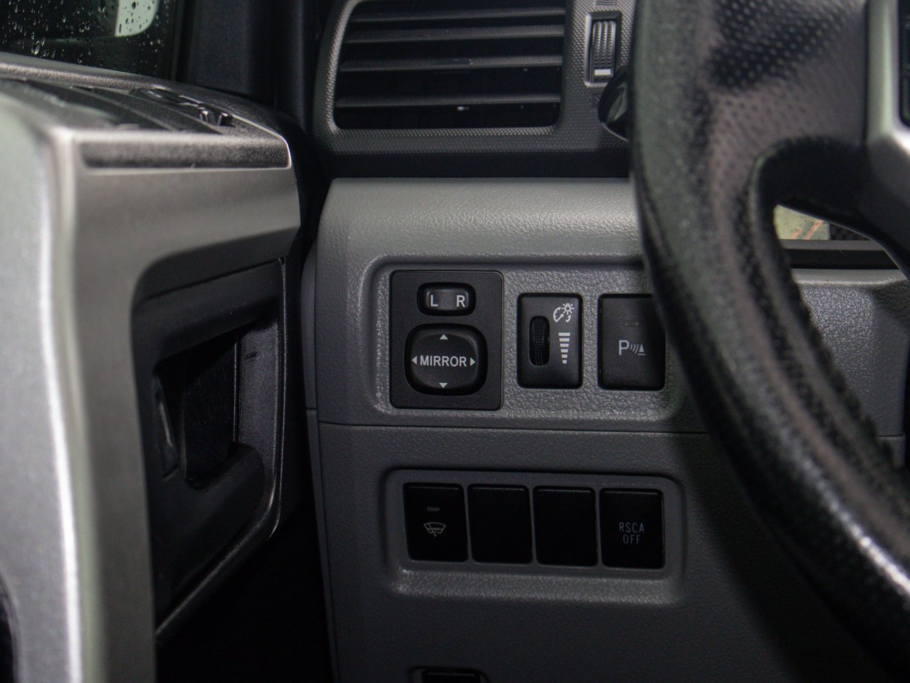 2013 Toyota 4Runner 4WD 4dr V6 SR5 Black Sherwood Park - photo #22