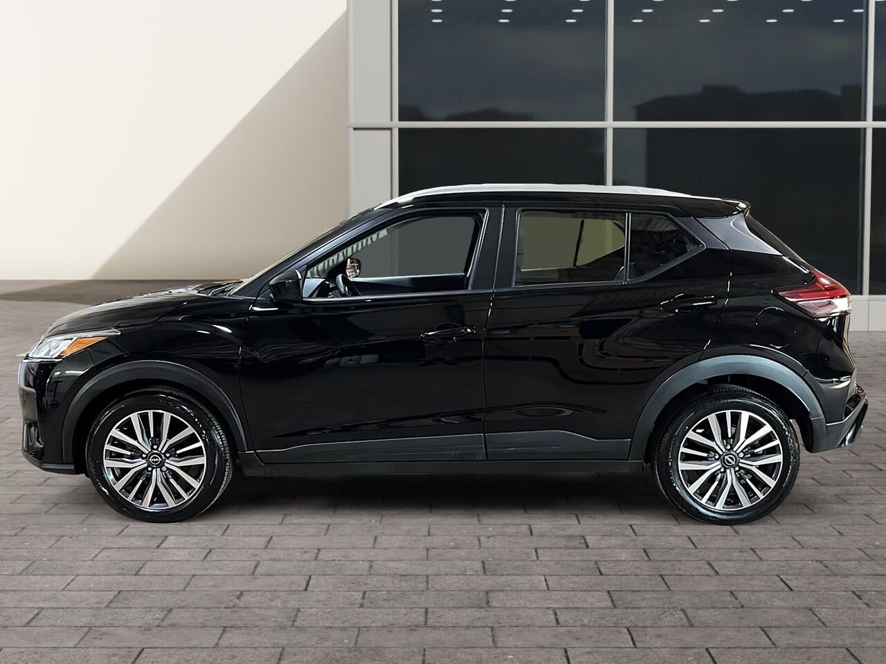 Nissan Kicks SV TA 2024 Noir Québec - photo #4