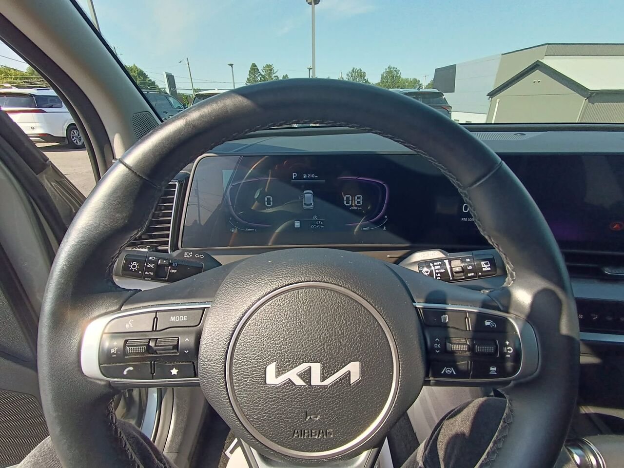 2024 Kia Sportage Grey Lac Mégantic - photo #13