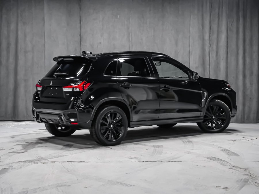 2024 Mitsubishi RVR GT AWC TOIT PANO CUIR VOLANT CHAUFFANT Black