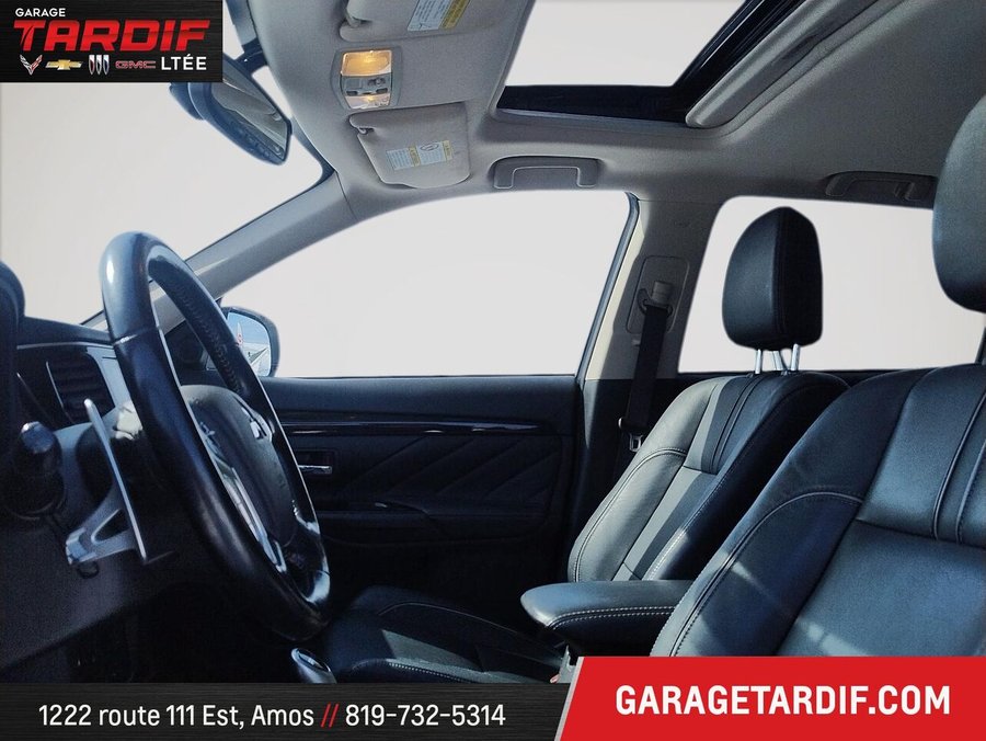 2018 MITSUBISHI OUTLANDER 2018 White