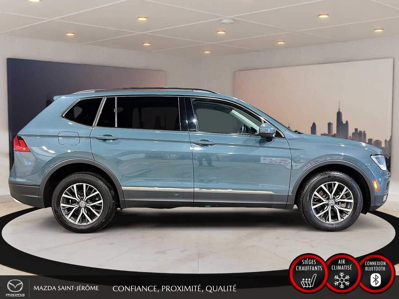 2021 Volkswagen Tiguan Grey Ste-Agathe des Monts - photo #4