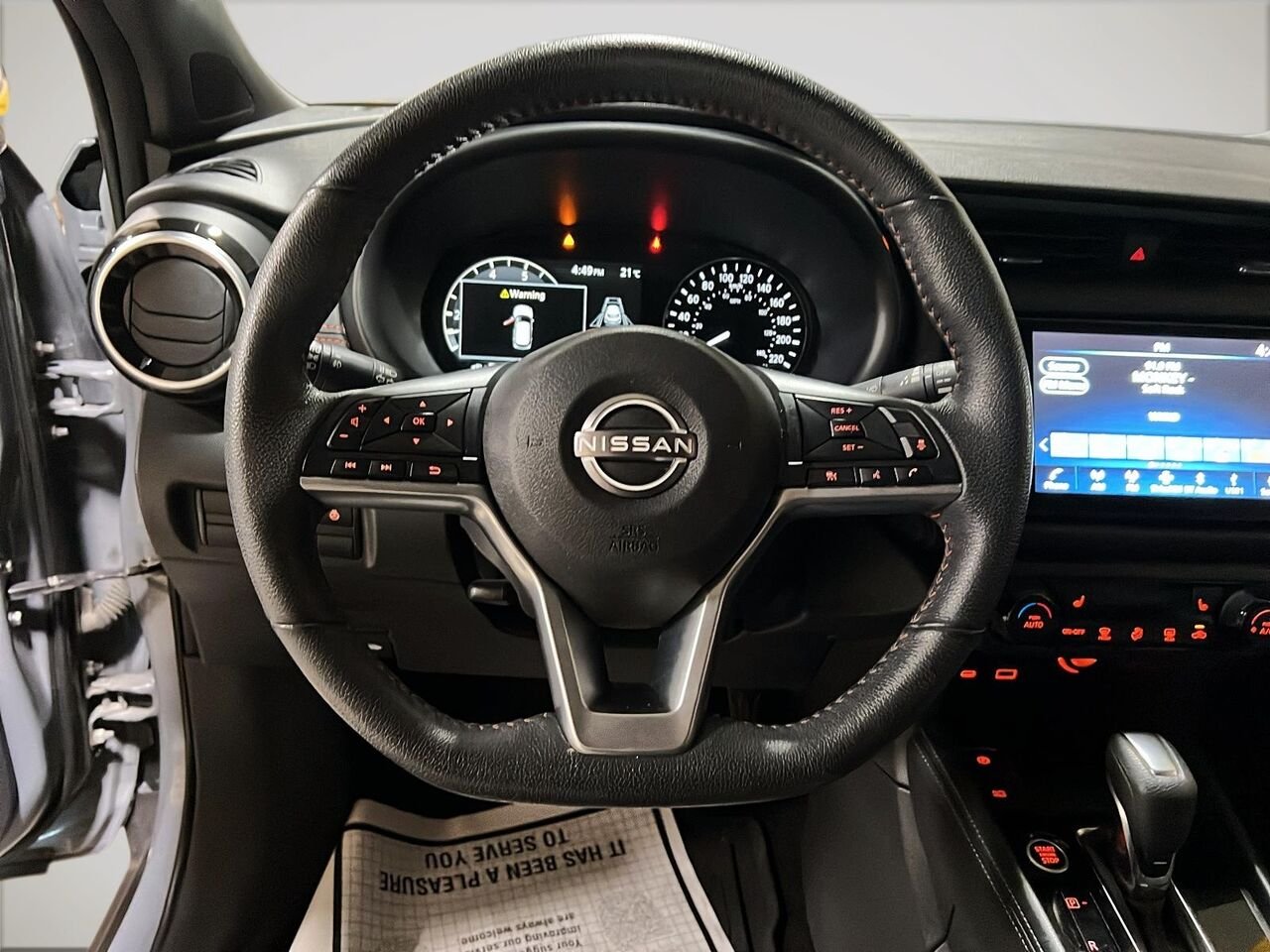 2024 Nissan Kicks SR Grey Québec - photo #11
