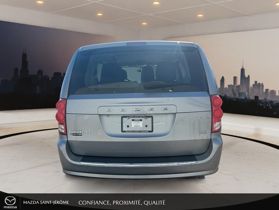 Dodge Grand Caravan 2017 2017 Gris
