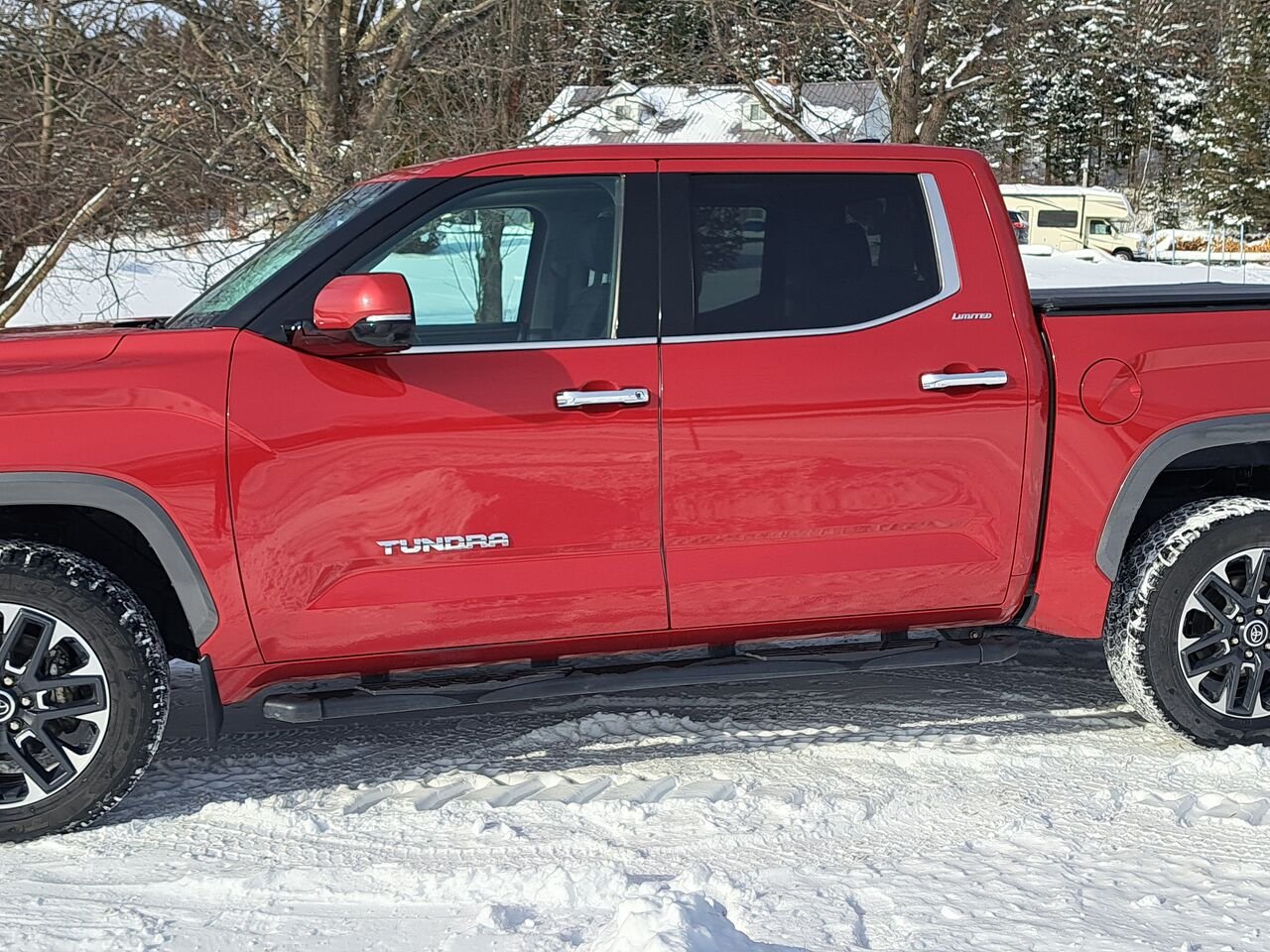 2023 Toyota Tundra Limited CrewMax 4x4 Supersonic Red Lac-Etchemin - photo #1