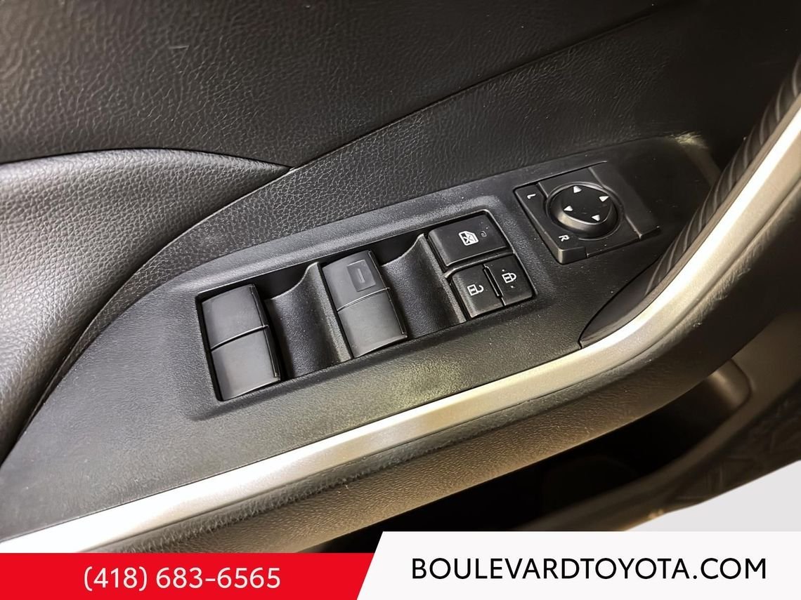 Toyota RAV4 99357B-118 | LE, AWD 2024 Noir minuit métallisé Québec - photo #10