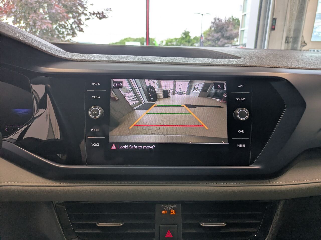 Volkswagen Taos 2024 Gris Gatineau - photo #11