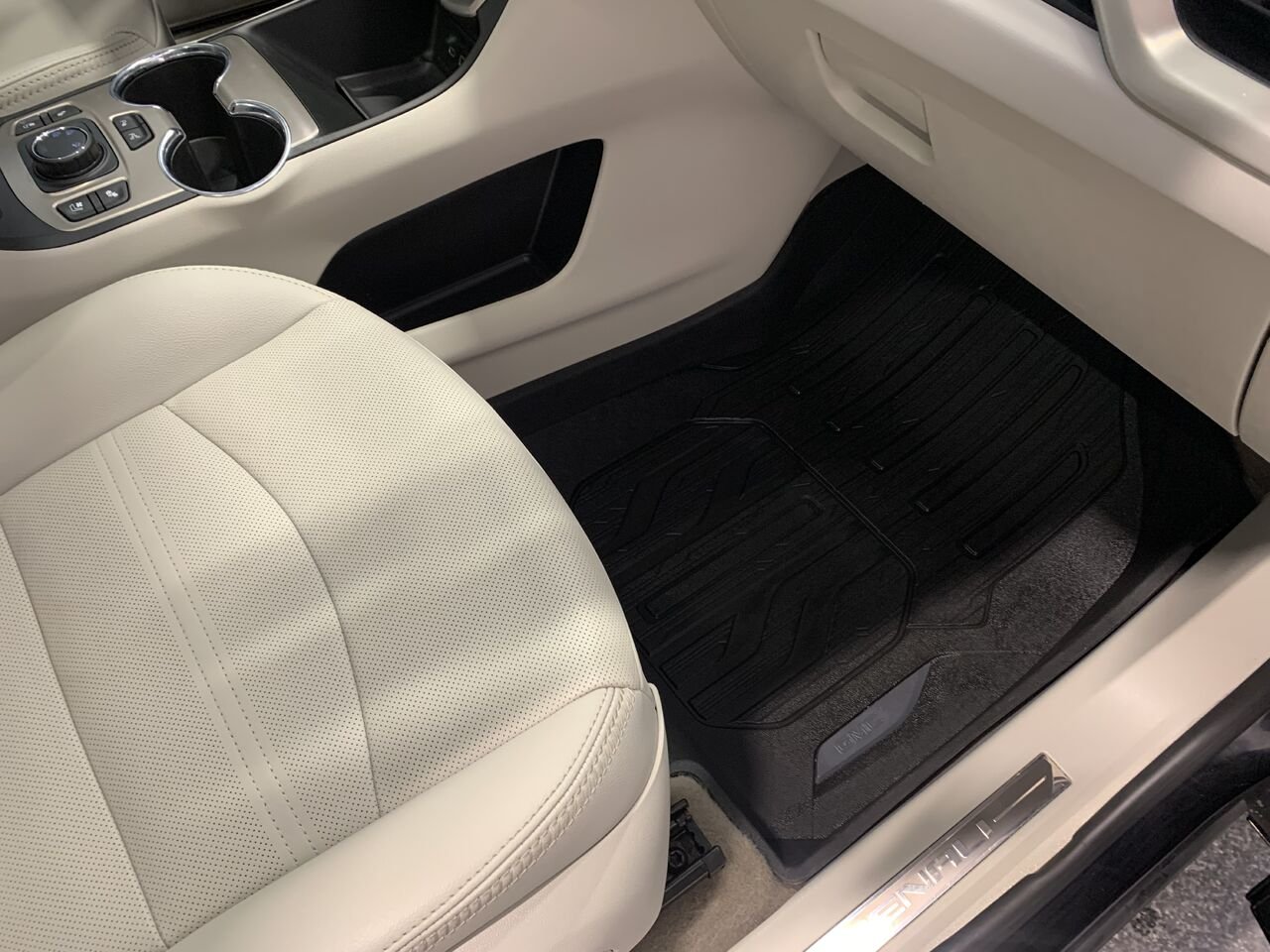 GMC Terrain DENALI TERRAIN DENALI 2023 Noir Châteauguay - photo #18