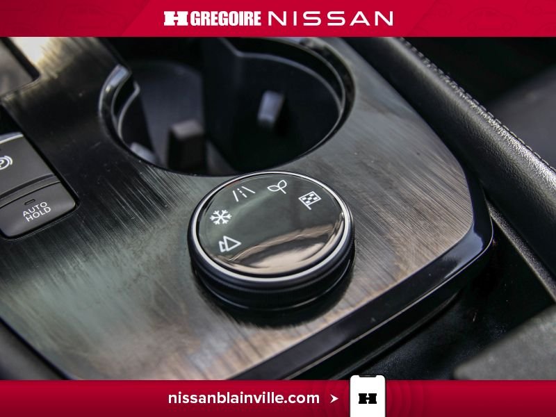 2023 Nissan Rogue Grey Laval - photo #25