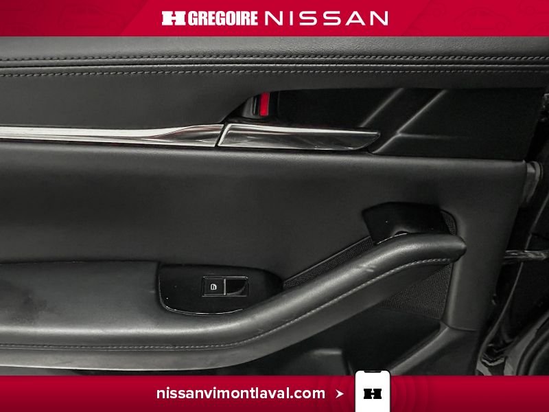 2022 Mazda 3 Black Blainville - photo #17