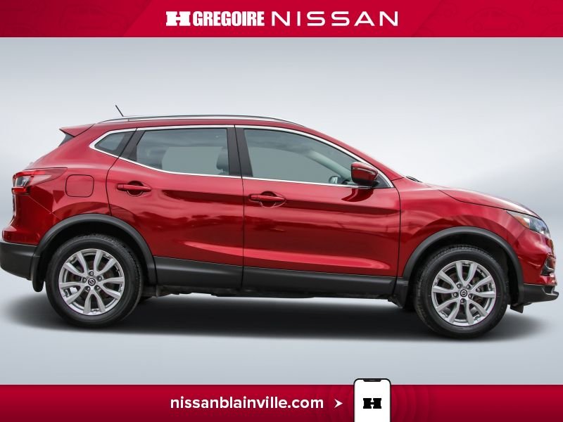 2022 Nissan Qashqai Red Laval - photo #10