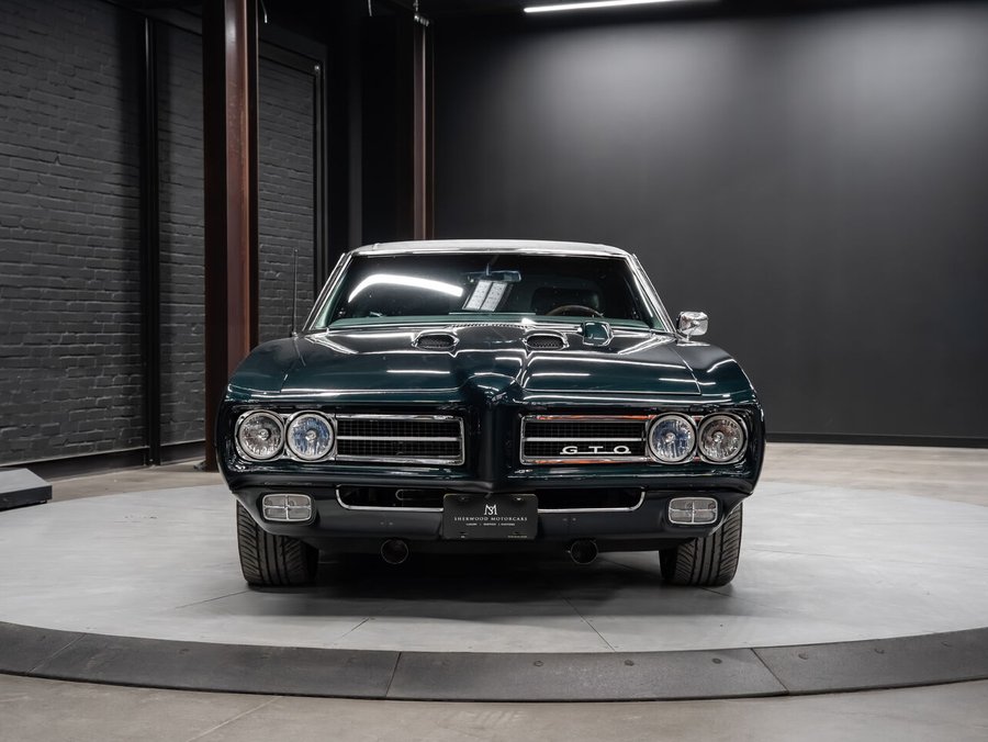 1969 Pontiac GTO 1969 Green