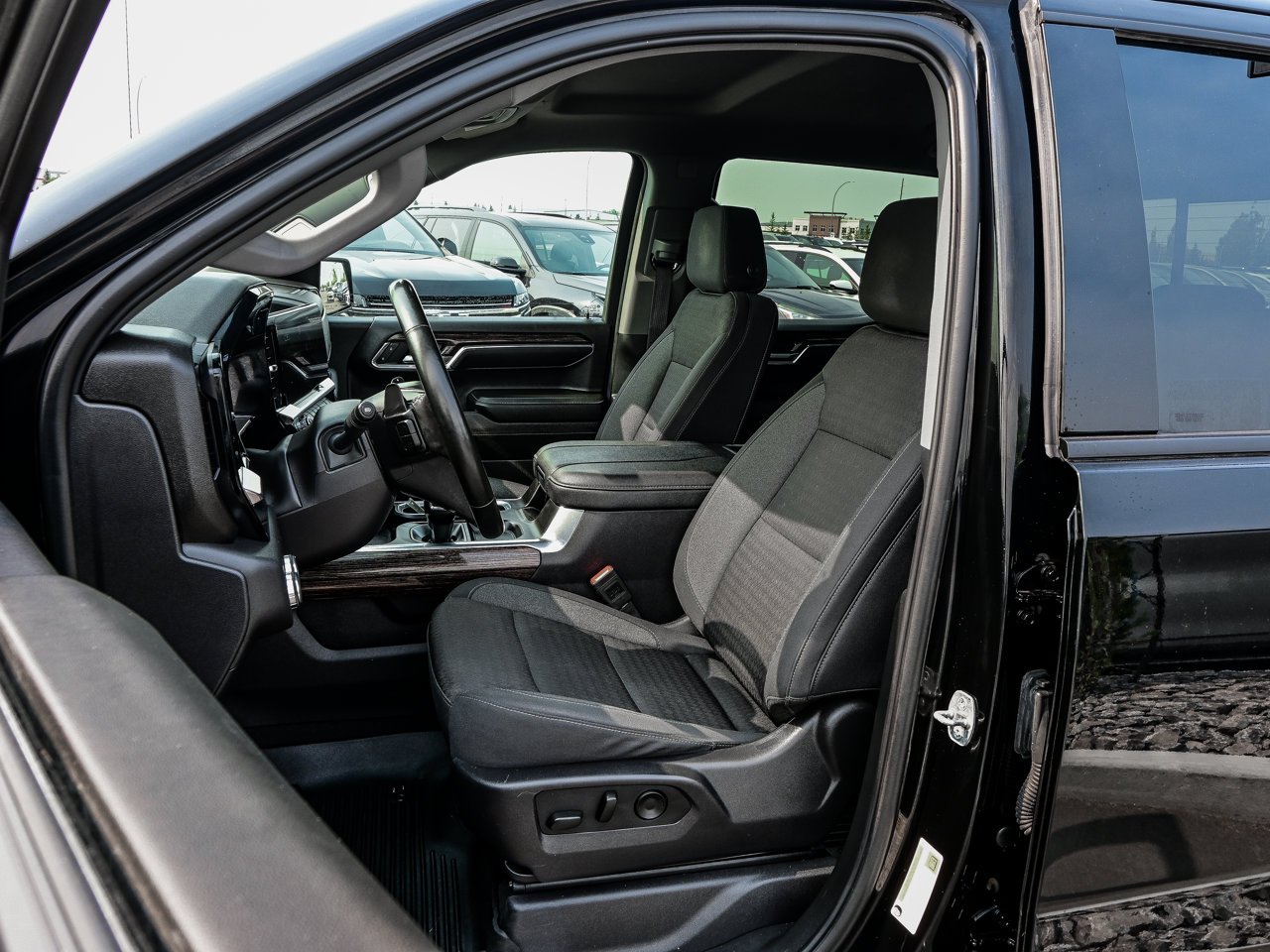 2024 GMC Sierra 1500 4WD Crew Cab 147 Elevation Black Sherwood Park - photo #15