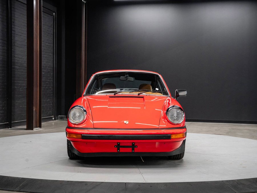 1975 Porsche 911S 1975 Red