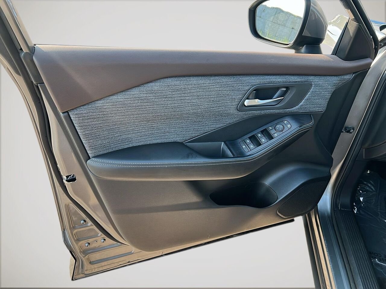 Nissan Rogue SV TI 2023 Gris Québec - photo #10