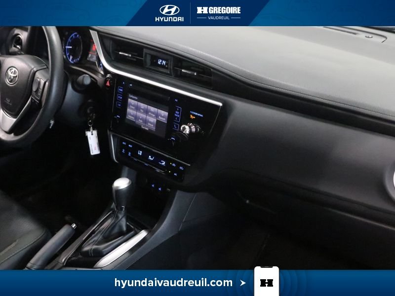 Toyota Corolla 2018 Bleu Saint-Eustache - photo #30