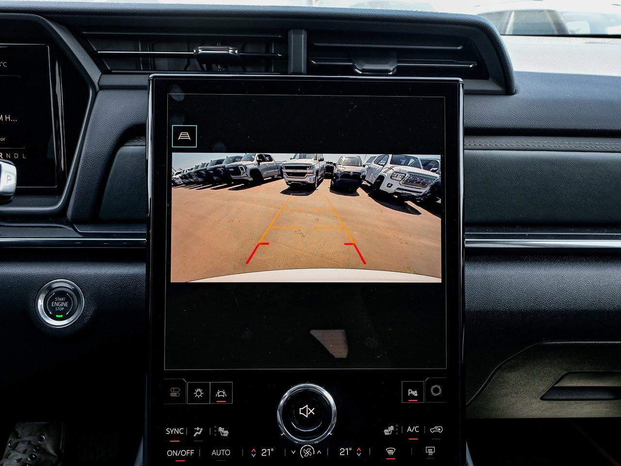 2026 GMC Terrain AWD 4dr AT4 White Sherwood Park - photo #27