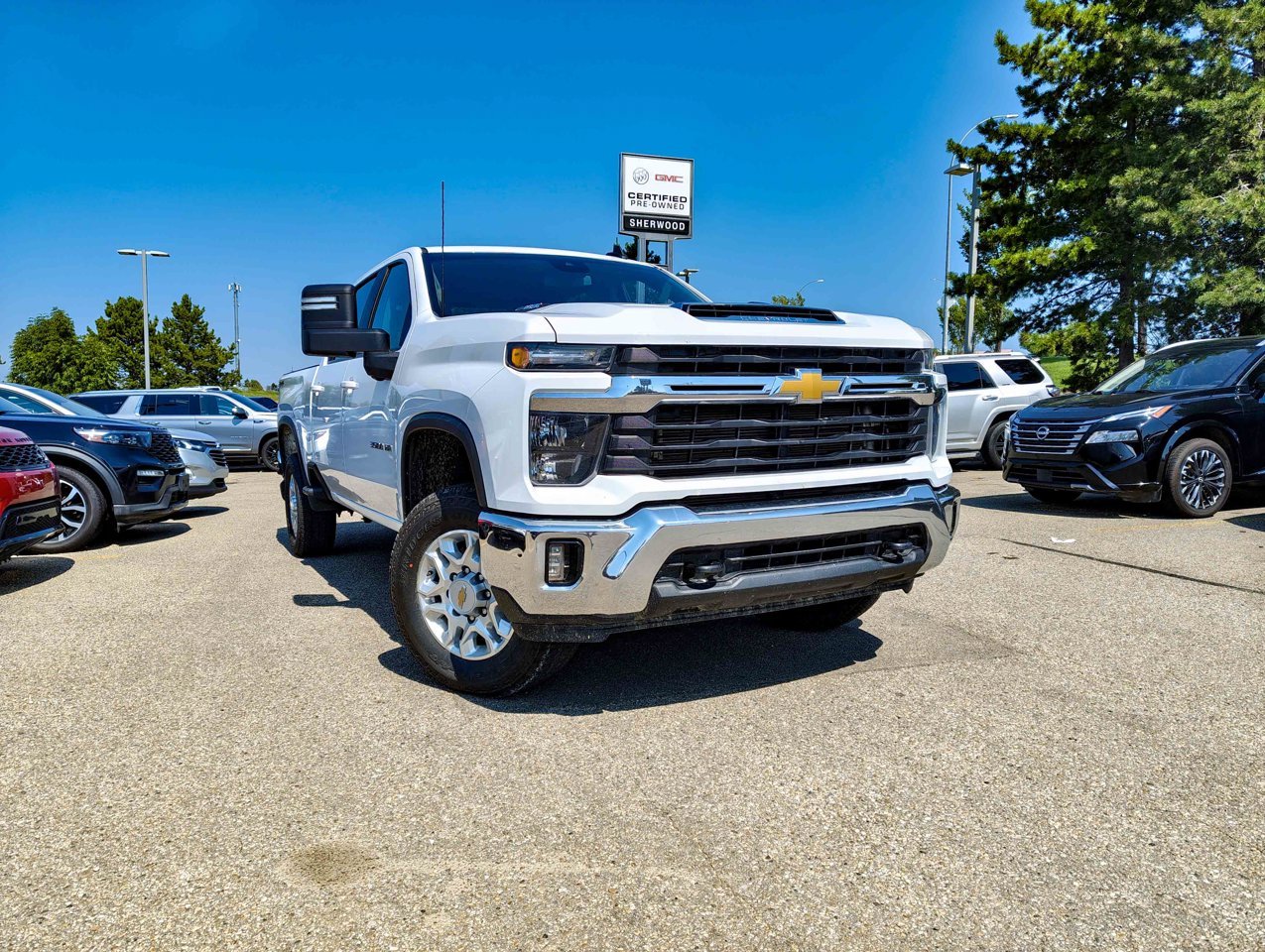 2025 Chevrolet Silverado 3500HD 4WD Crew Cab 159 LT White Sherwood Park - photo #1