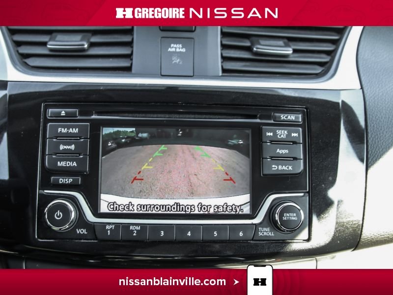 2016 Nissan Sentra White Saint-Eustache - photo #17