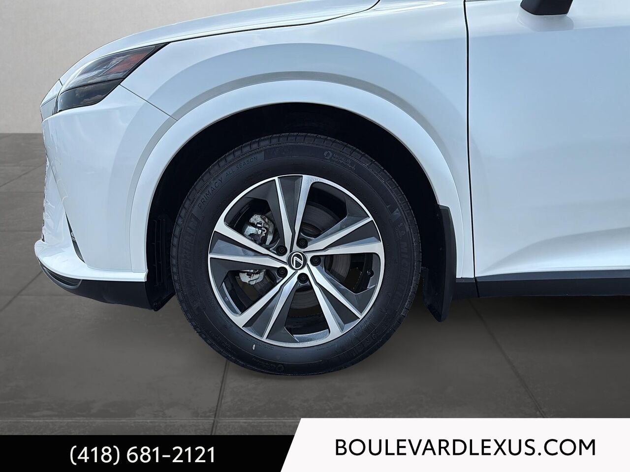 Lexus RX 19865A 2023 Blanc Québec - photo #6