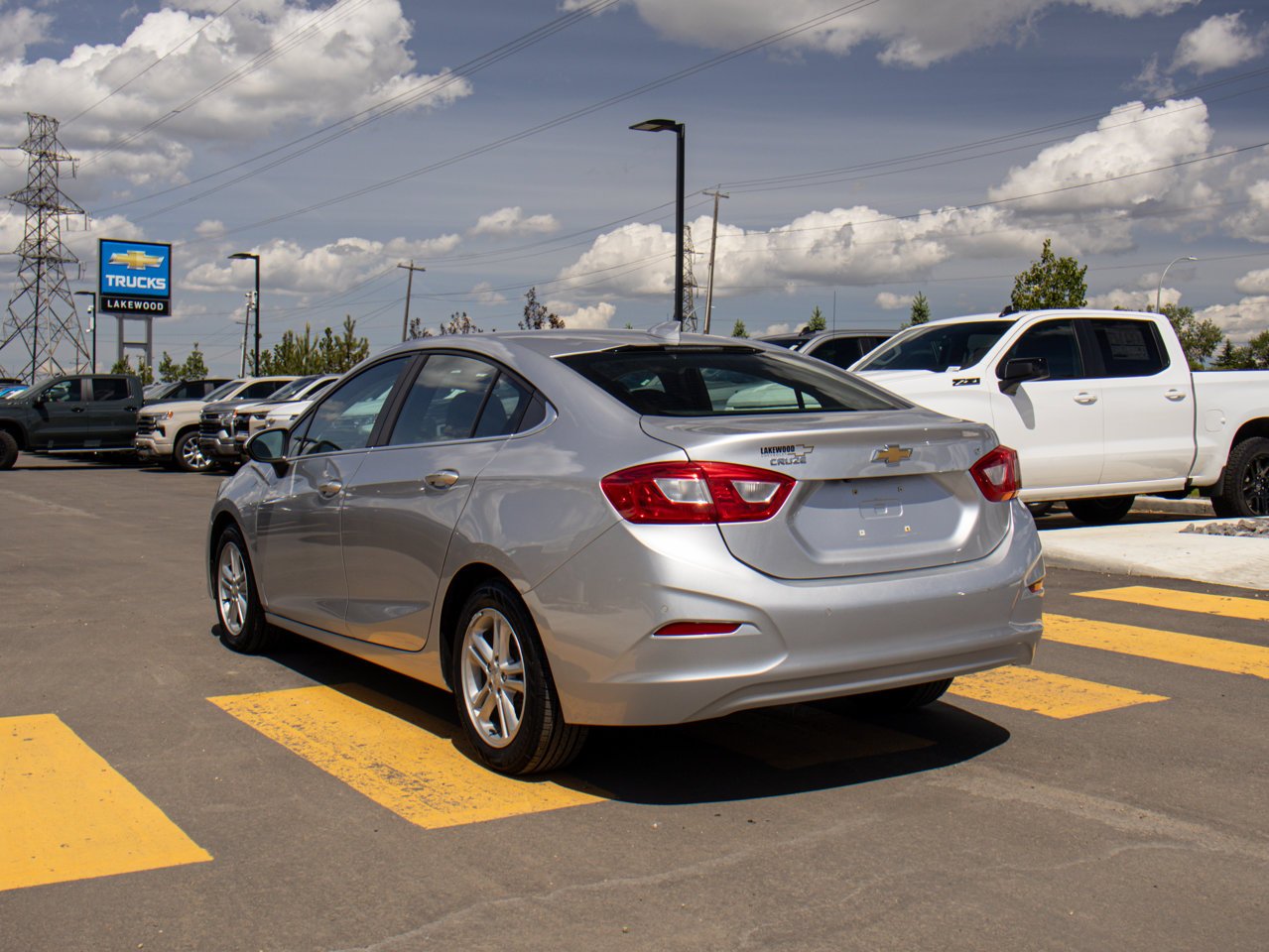 2017 Chevrolet Cruze 4dr Sdn 1.4L LT w/1SC Grey Sherwood Park - photo #7