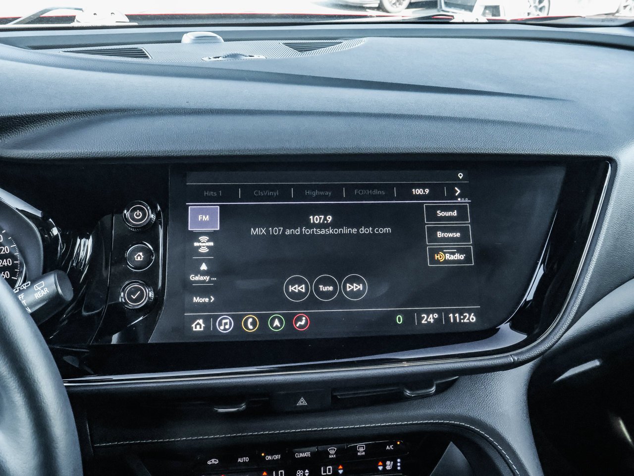2022 Buick Envision AWD 4dr Avenir Red Sherwood Park - photo #29