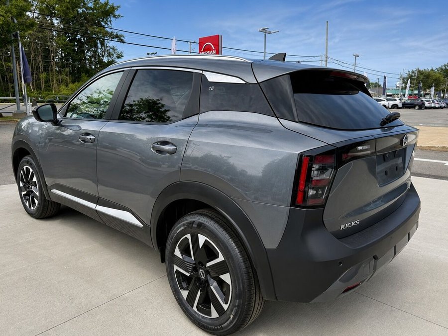 2026 NISSAN Kicks 2026 Gun Metal Metallic