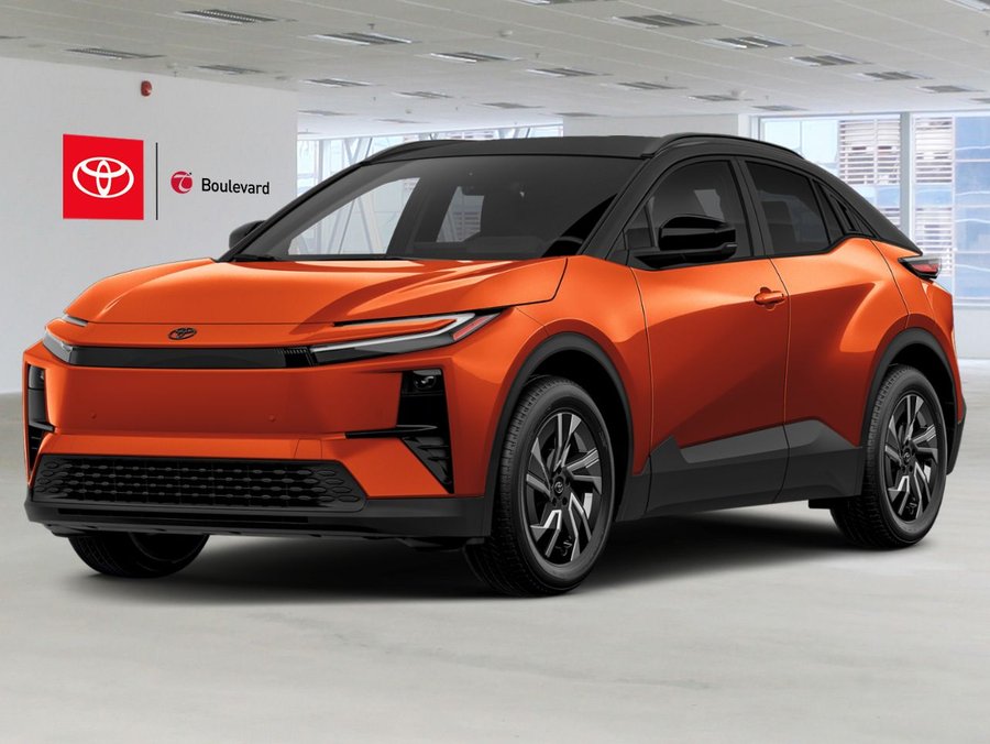 2026 TOYOTA C-HR 2026 Tandoori w/Black Roof