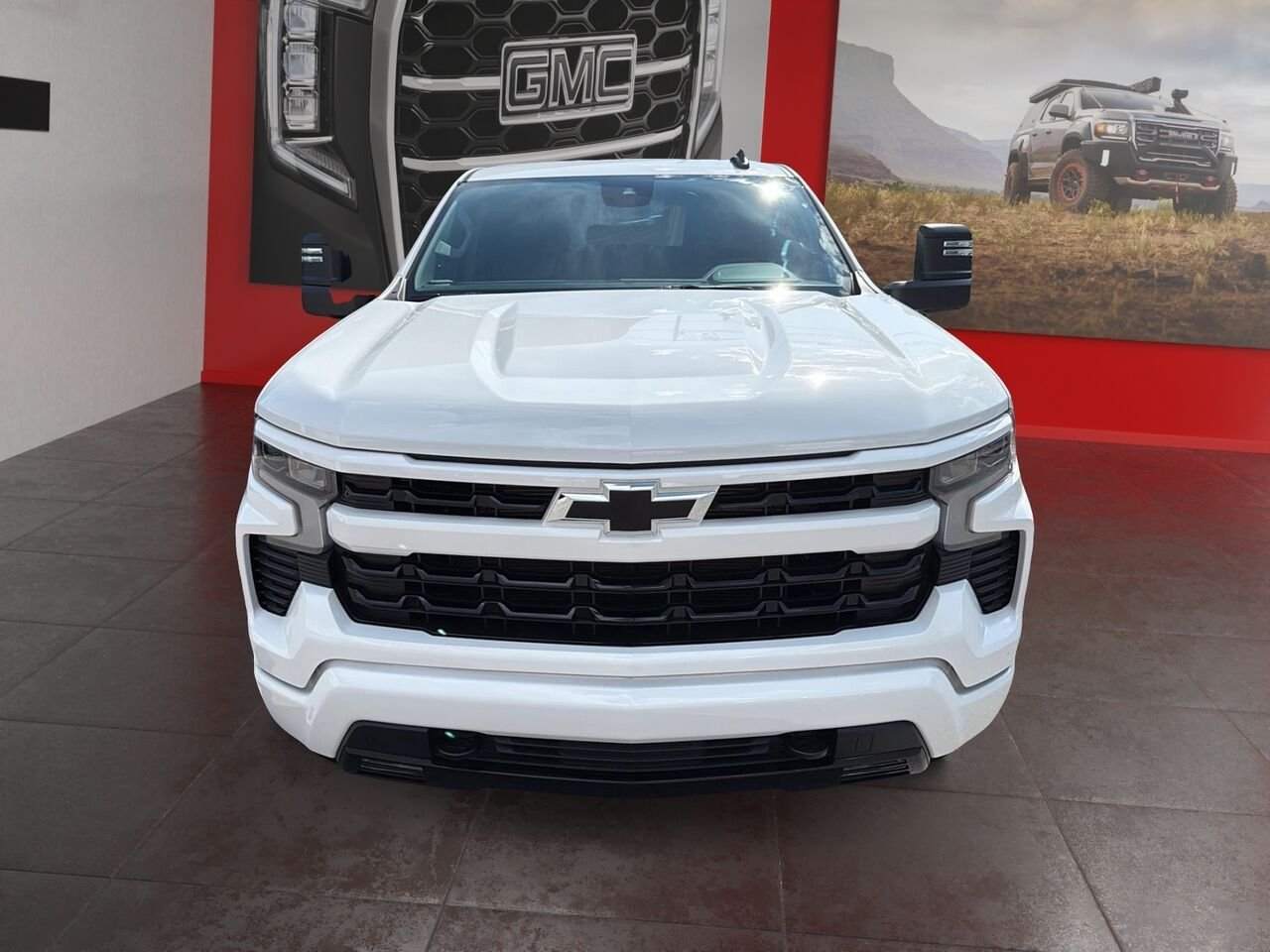 CHEVROLET Silverado 1500 RST 2026 BLANC SOMMET Saint-Hyacinthe - photo #1