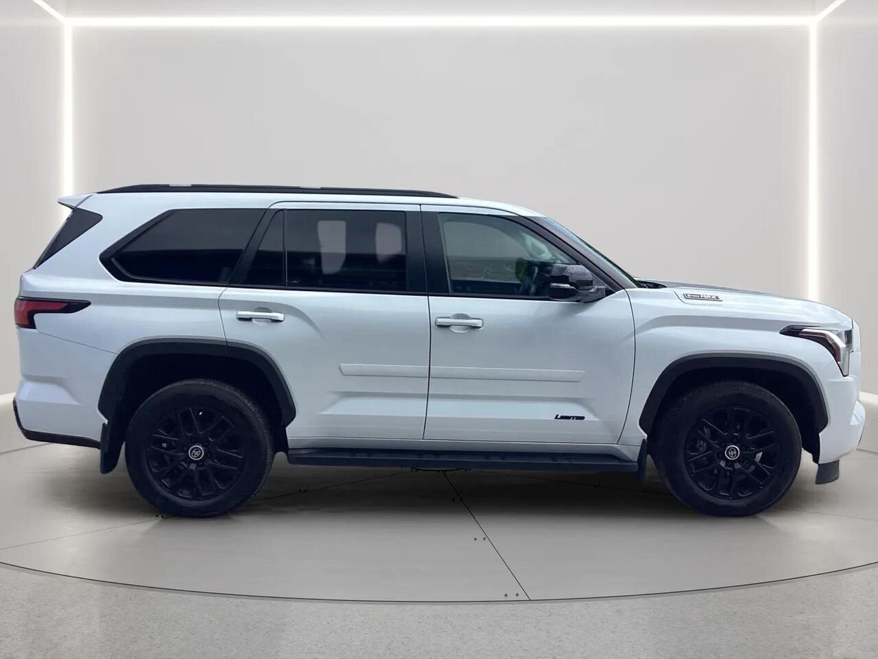 Toyota Sequoia 2024 Blanc Gatineau - photo #5