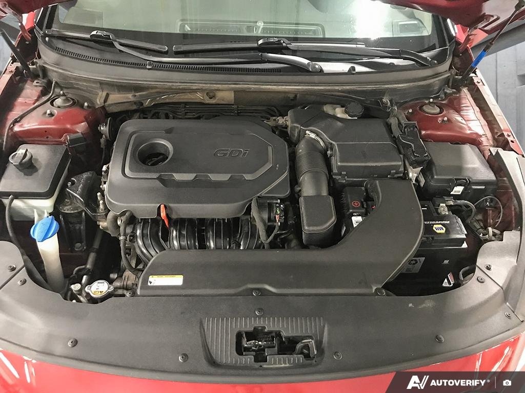 2015 Hyundai Sonata 2601515A | 2.4L Sport Red Edmonton - photo #9