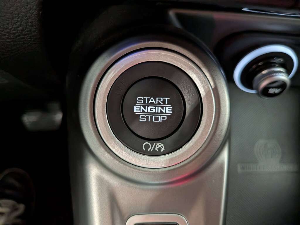 2024 Dodge Hornet R/T Plus PHEV EAWD *Ltd Avail* Blue Val-David - photo #29