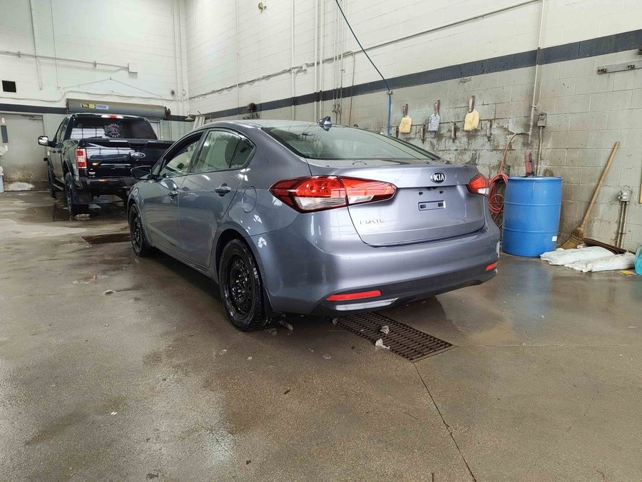2018 Kia Forte 2018 Grey