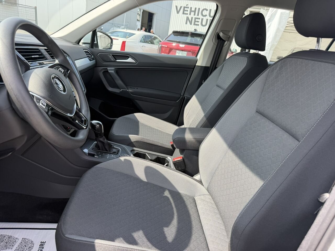 2020 Volkswagen Tiguan Trendline 4MOTION White Laval - photo #17