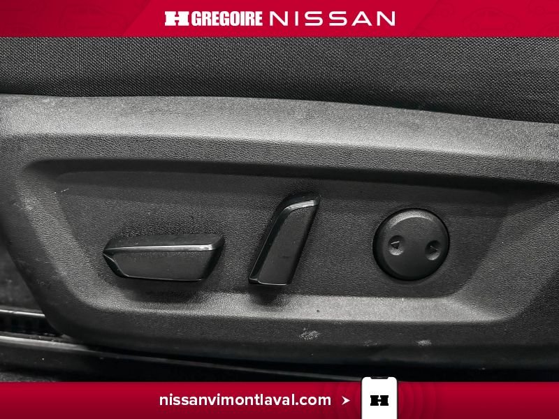 2024 Nissan Rogue White Laval - photo #21