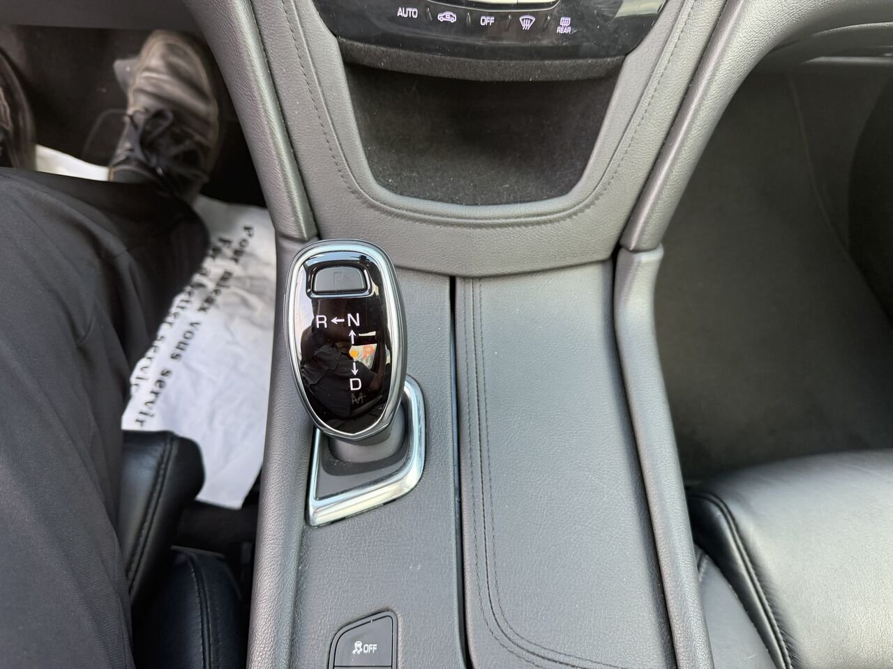 2017 Cadillac XT5 LUXURY AWD V6 3.6 Grey Laval - photo #12
