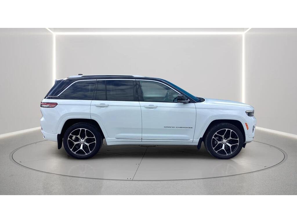 Jeep Grand Cherokee 2023 Blanc Gatineau - photo #5