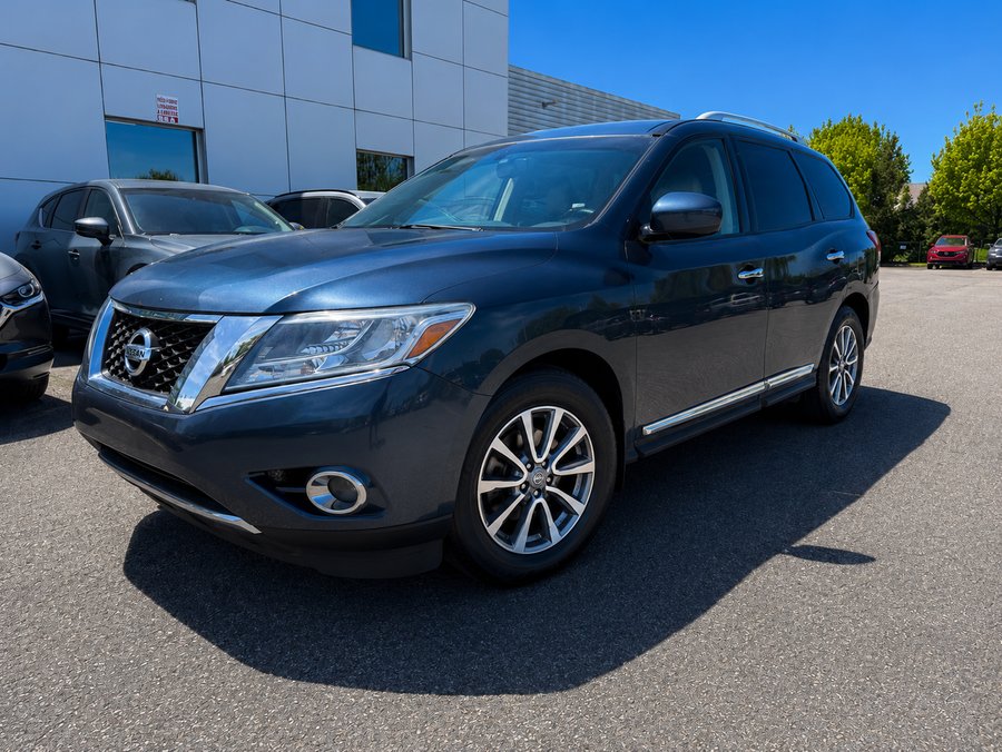2016 Nissan Pathfinder 2016 Blue