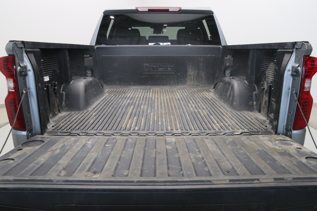 Chevrolet Silverado 1500 NIV 3GCUKDED7SG189713 2025 Gris Chicoutimi - photo #16