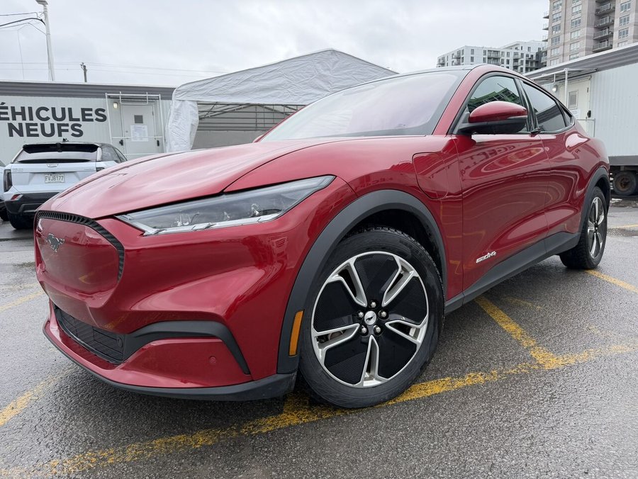 2021 Ford Mustang Mach-E 2021 Red
