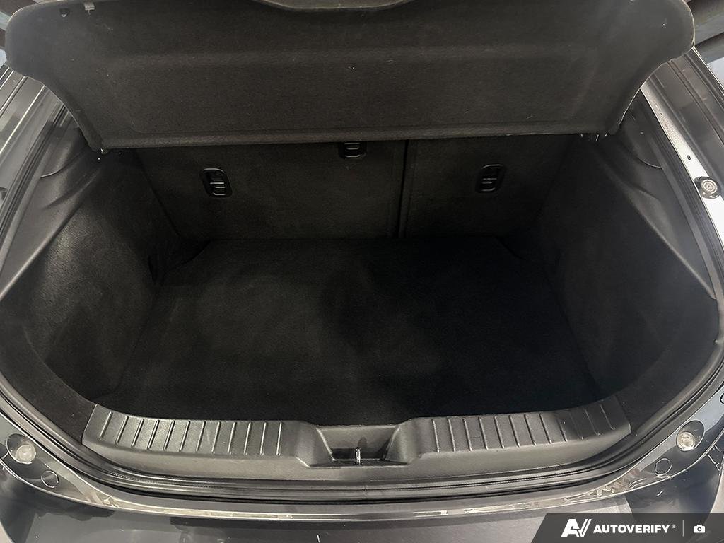 2022 Mazda Mazda3 Sport 2600539B | GS Grey Edmonton - photo #11