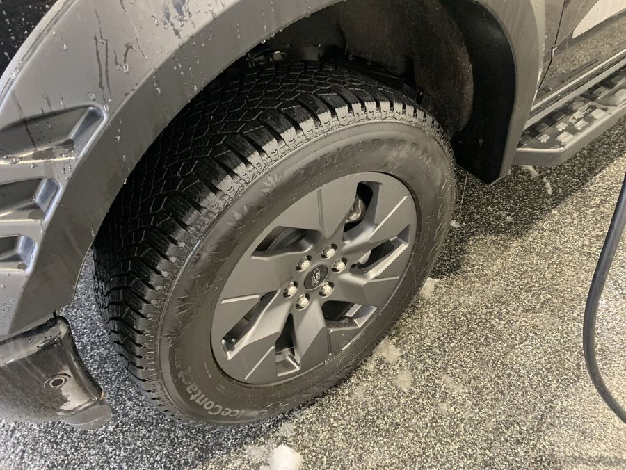 2023 Ford F-150 Lightning LARIAT 2023 Black