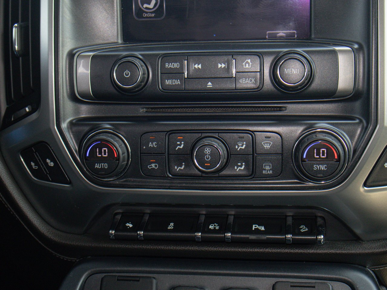 2014 Chevrolet Silverado 1500 4WD Crew Cab Short Box LTZ w/2LZ Blue Sherwood Park - photo #30