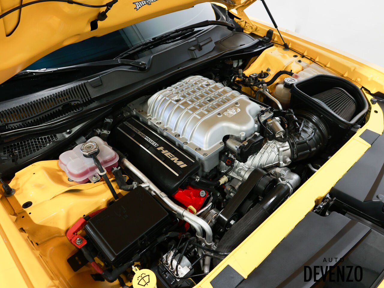 Dodge Challenger 2018 Jaune Saint-Eustache - photo #21