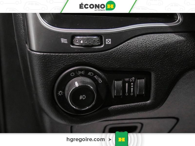 Jeep Cherokee 2019 Blanc Laval - photo #12