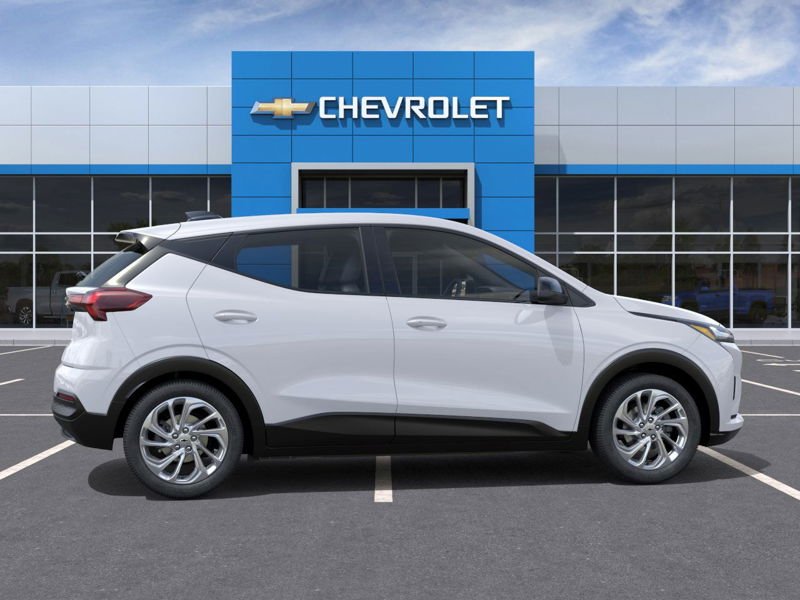2027 CHEVROLET Bolt 2027 Summit White