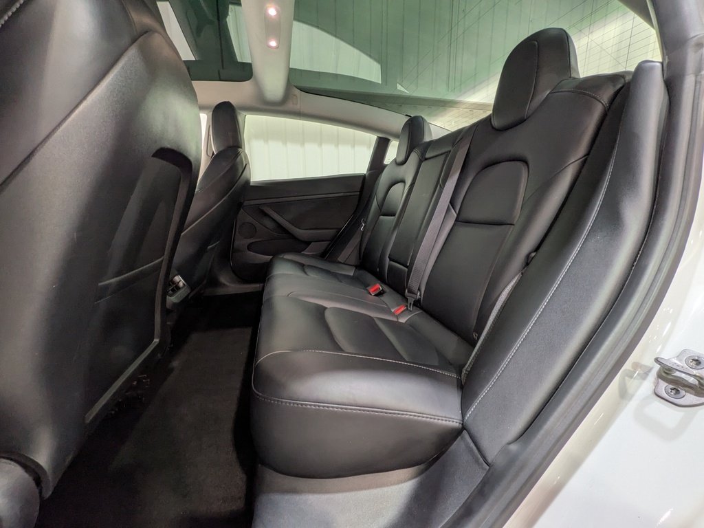 Tesla Model 3 Standard Range RWD *Ltd Avail* 2021 Rouge Val-David - photo #10