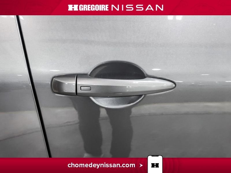 2023 Nissan Rogue Grey Laval - photo #12