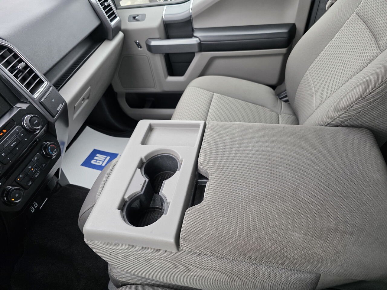 2016 Ford F-150 Cab SuperCrew 4RM 157 po XLT Black Rouyn-Noranda - photo #37